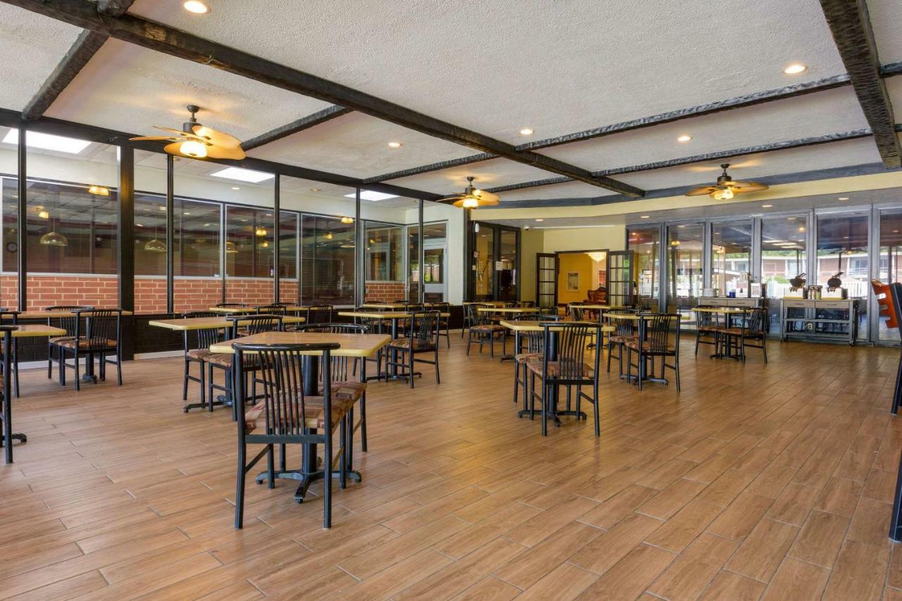 Aire Hotel Lebanon Hershey Экстерьер фото