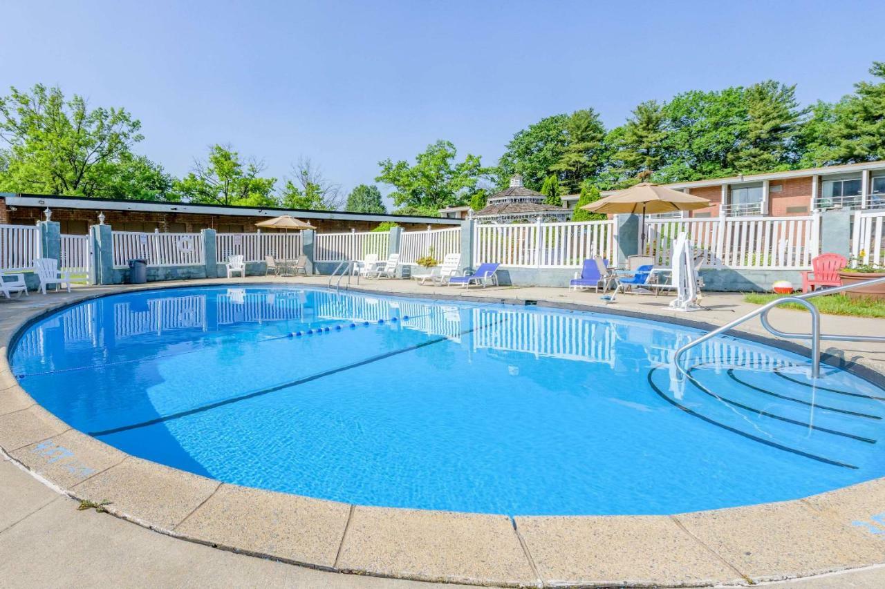 Aire Hotel Lebanon Hershey Экстерьер фото