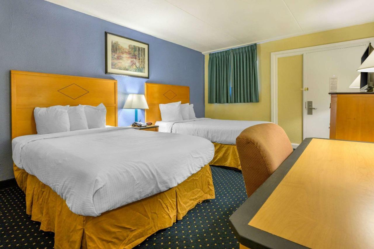 Aire Hotel Lebanon Hershey Экстерьер фото
